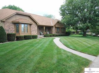 800 S Fillmore St, Papillion, NE 68046