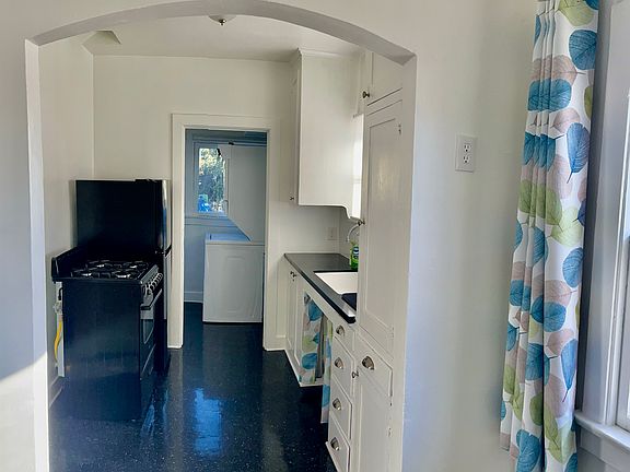2nd image of 3232 Arroyo Seco Ave #1/2
