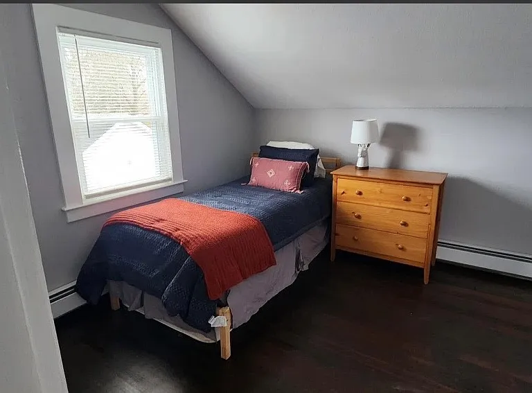 144 Addison Rd — Photo 12