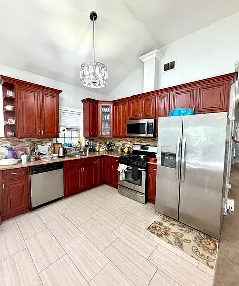 49 Washburn St #2 — Photo 2