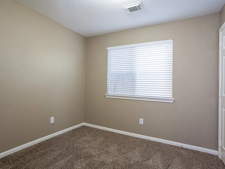 13010 Maile Park Dr — Photo 14