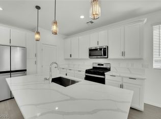 7805 Bethel Heights Ln, Las Vegas, NV 89113