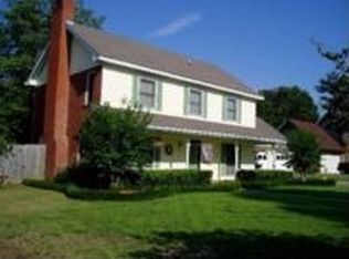 37 Robinhood Cir, Columbus, MS 39705