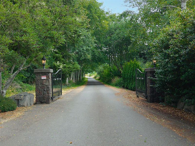 2nd image of 12840 Teal Lane