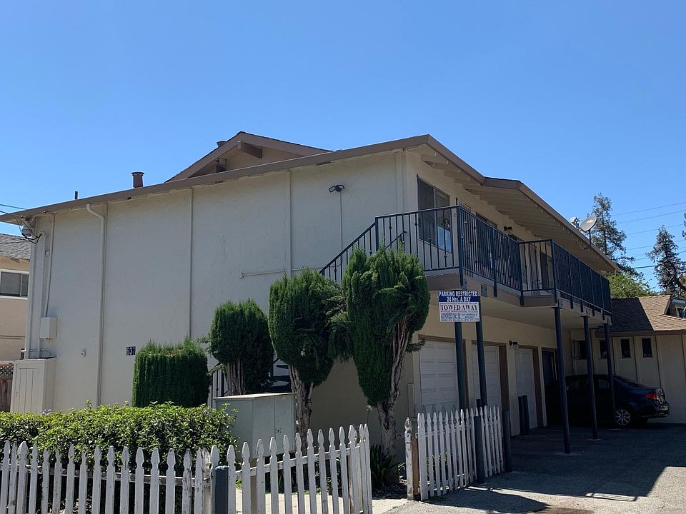1st image of 637 Nordale Ave APT 3
