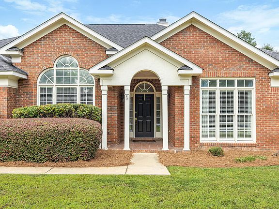 2nd image of 1525 Ridge Creek Way
