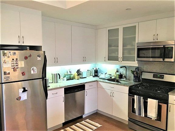 2nd image of 1677 Lexington Ave APT 5G