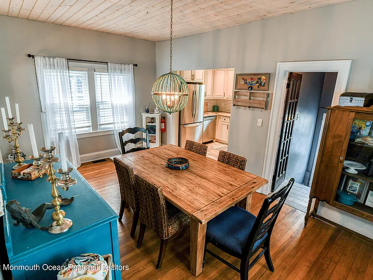 1505 Emory St #WINTER RENTAL — Photo 14