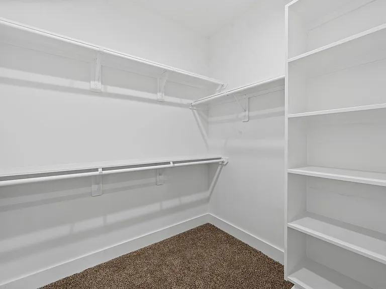 8023 Easter St — Photo 16