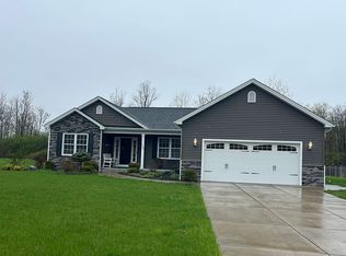 6138 Hewson, Lake View, NY 14085