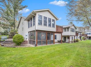 5786 Wood Valley Rd, Kalamazoo, MI 49009