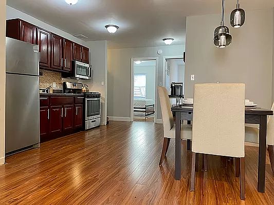 4th image of 111 Rogers Ave #1