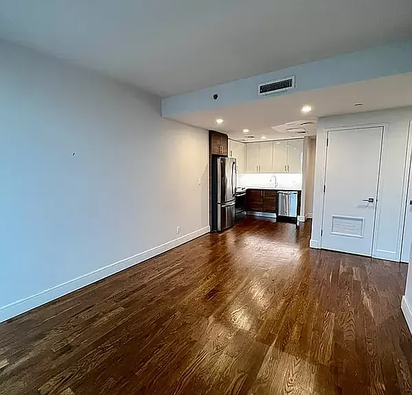 843-847 Lexington Ave #4L — Photo 5
