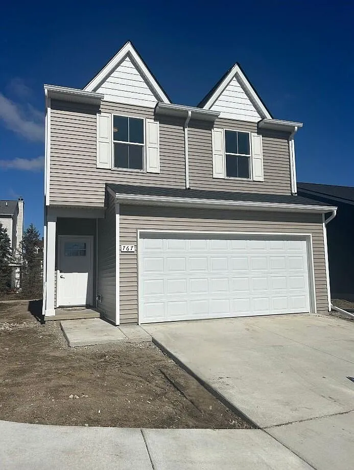 767 Reagan Ln photo 1