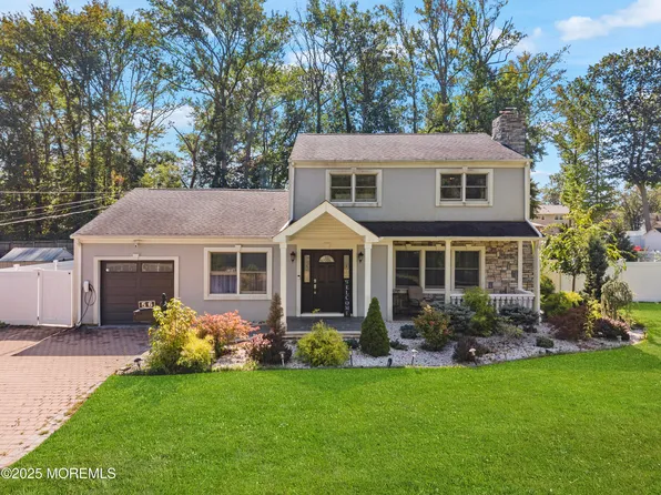 56 Tarrytown Road, Manalapan, NJ 07726