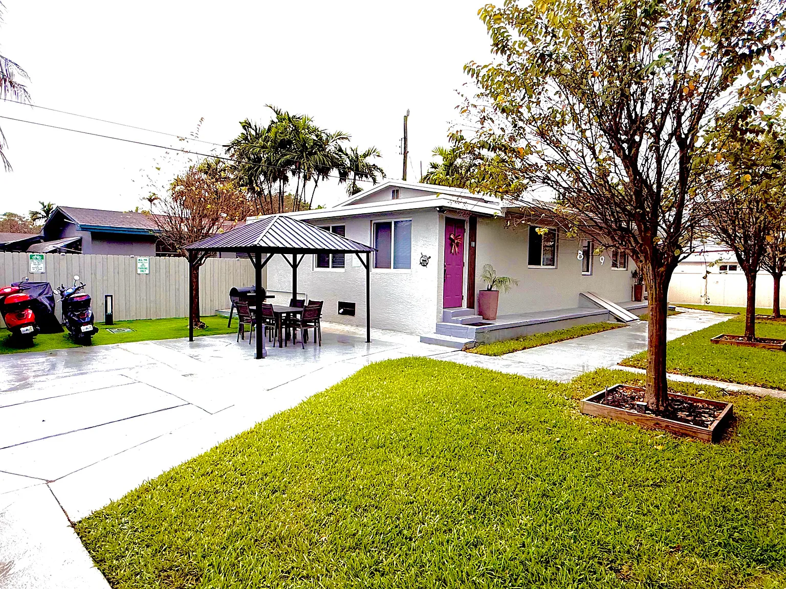1 bed, 1.0 bath, 450 sqft, $1,800 — Photo 2
