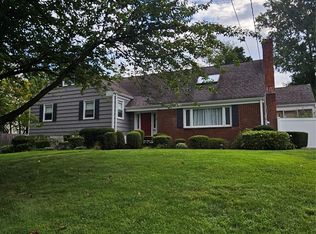 60 Ramona Ct, New Rochelle, NY 10804