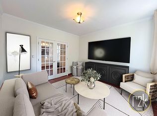 2323 26th St #1, Astoria, NY 11105