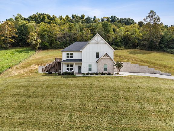 2nd image of 4692 Gossburg Rd