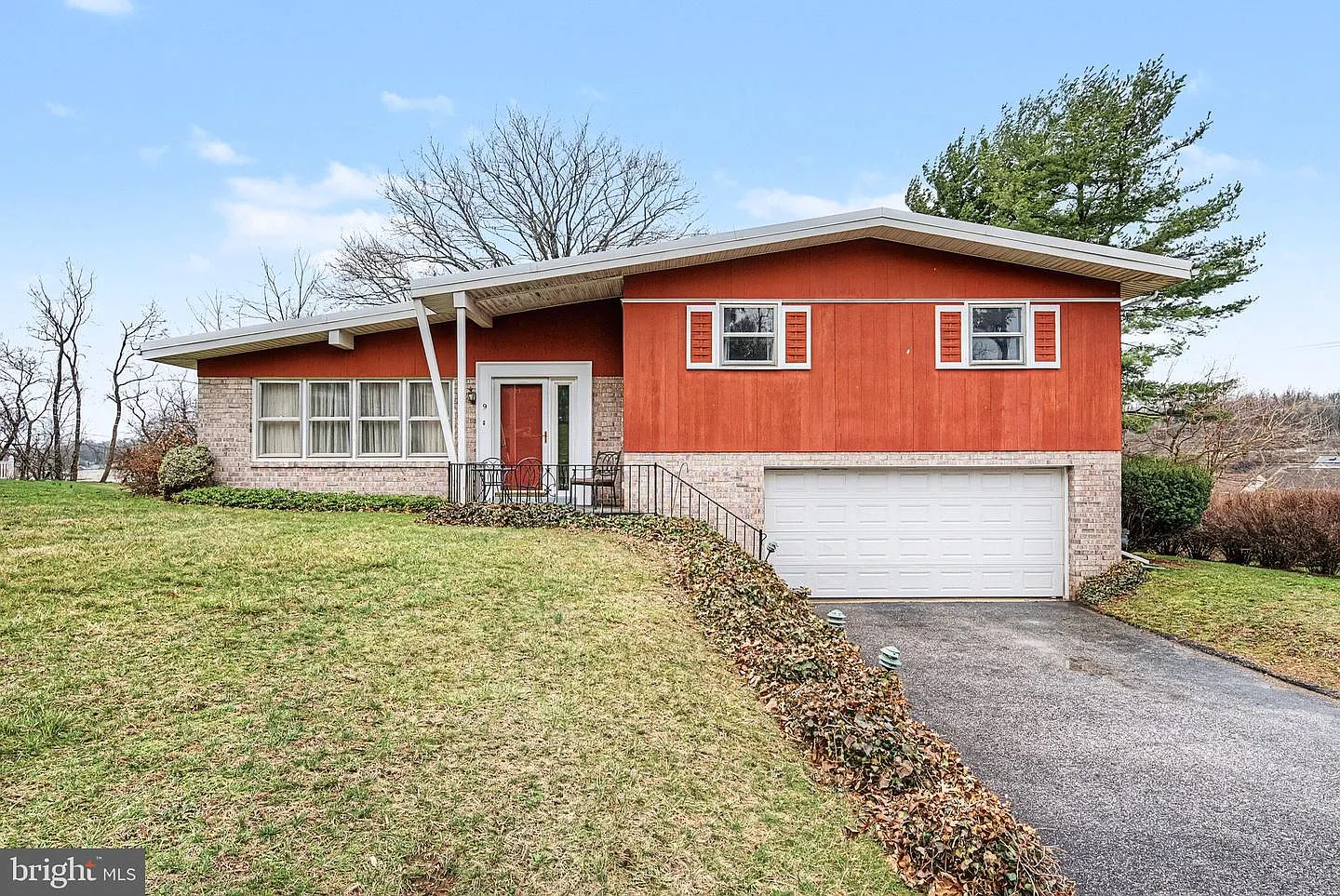 9 Berlin Ct photo 1