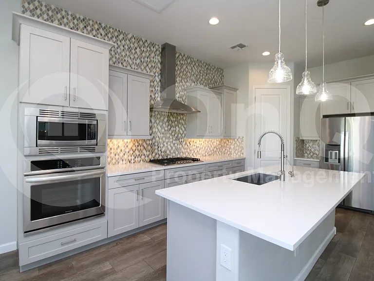2042 E Dry Wood Rd — Photo 3