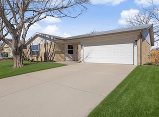 6517 Ridglea Dr, Watauga, TX 76148