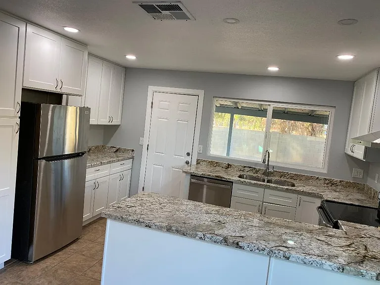 4503 W Onyx Ave — Photo 3
