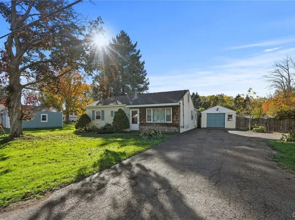 96 Bakeman St, Fulton, NY 13069