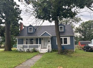 1302 Olive St, Carthage, MO 64836