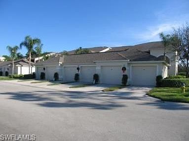 4th image of 26160 Clarkston Dr #103