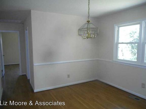 5th image of 149 Beechmont Dr