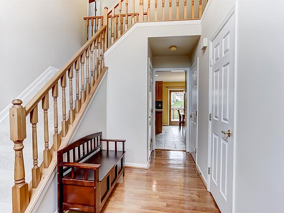 2nd image of 7628 Kirkwood Dr