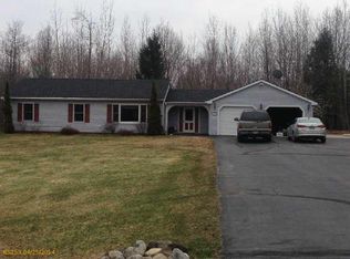 22 Zachary Dr, Oakland, ME 04963