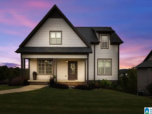 9266 Jardin Cir, Leeds, AL 35094