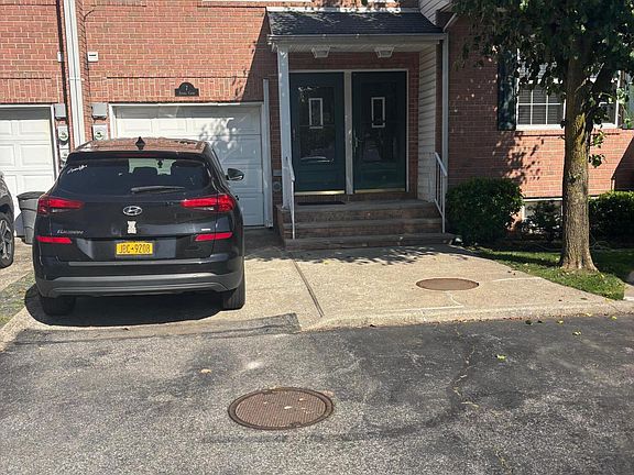2nd image of 7 Sierra Ct