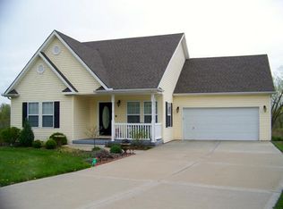 27190 Webster Ct, Weston, MO 64098