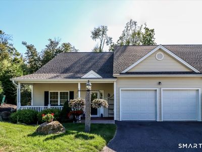 215 Meadow Brook Road #215, Oxford, CT, 06478