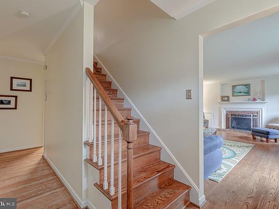 2nd image of 9005 Vernon View Dr
