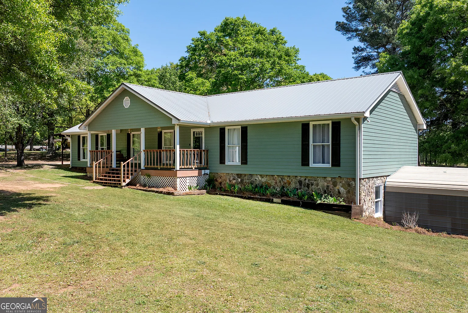 73 Kellogg Dr photo 1