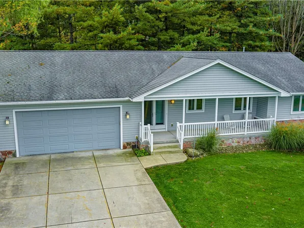 8654 Rochester Rd, Gasport, NY 14067