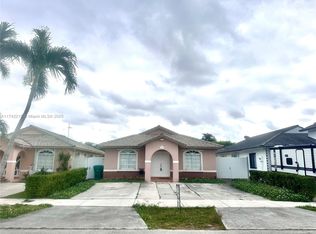9774 NW 128th Ln, Hialeah Gardens, FL 33018