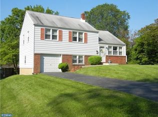 208 Sunset Dr, Wilmington, DE 19809