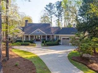 1090 Parrotts Cove Rd, Greensboro, GA 30642