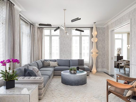 3rd image of 1010 Park Ave #12THFLOOR