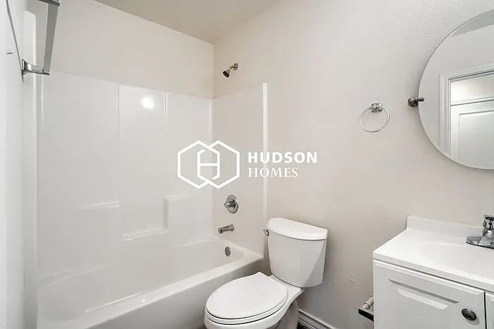 1727 E Cornell St — Photo 10
