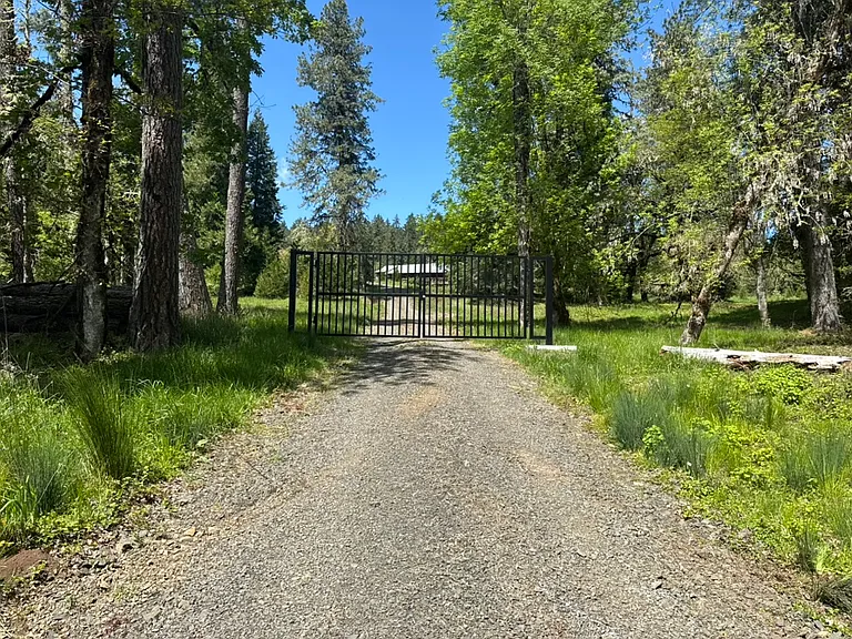 Harry Taylor Rd — Photo 1