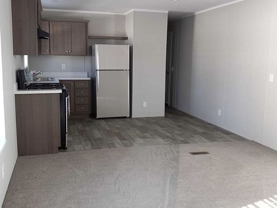 Lovely kitchen area