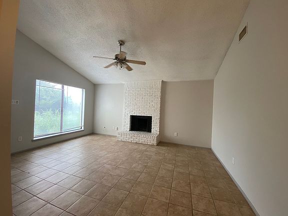 3rd image of 509 N Dover Ave APT A