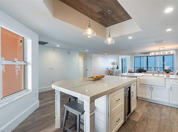 4th image of 267 Barefoot Beach Blvd #X-603