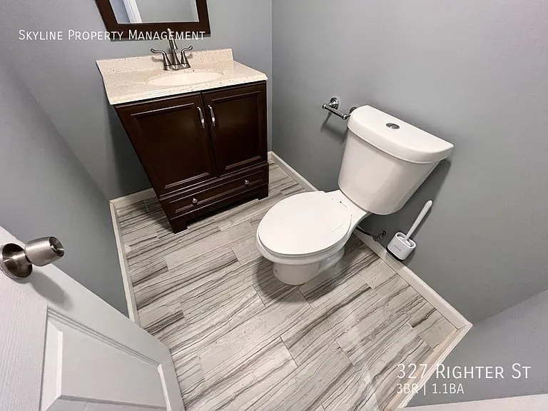 327 Righter St — Photo 23